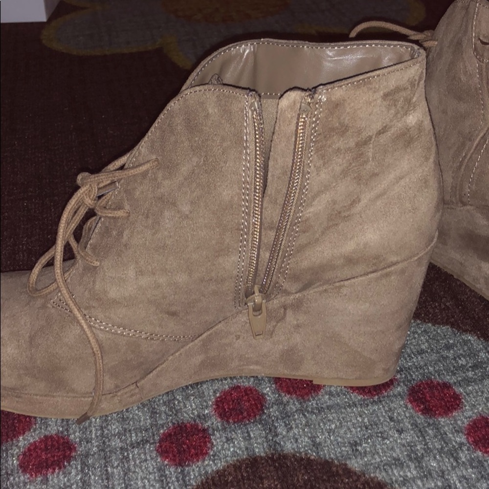 Boot Wedges - Picture 4 of 6
